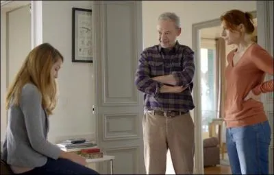 Jean-Philippe Puymartin joue le rôle du père catastrophé de la jeune fille myope, dans la publicité...