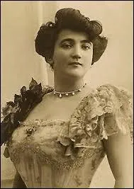 Quelle célèbre cantatrice française du début du XXe siècle s'est illustrée un millier de fois dans le rôle-titre de Carmen de Georges Bizet ?