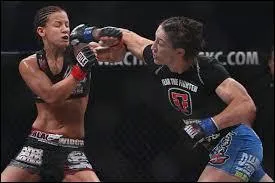Qui remporta la rencontre opposant Sheila Gaff à Sara McMann ?