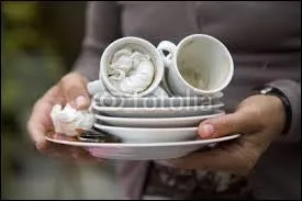 Elle ne pouvait plus s'en _________ .