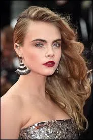 (Cara Delevingne) Comment s'appelle cette coiffure ?
