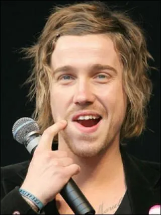 Qui est le gagnant de la Nouvelle Star 5 ?