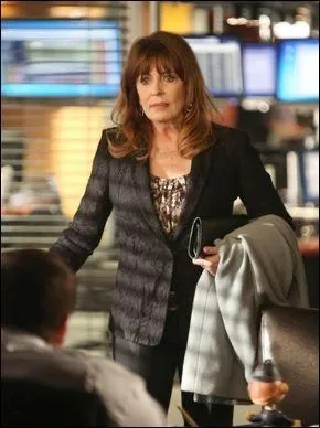 Comment s'appelle sa belle-m&egrave;re ?