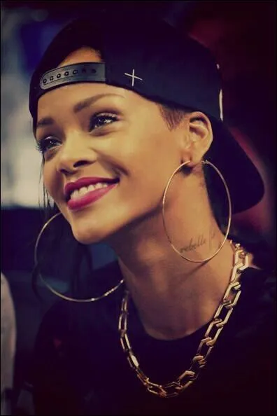 En quelle année est sorti l'album Music Of The Sun ?