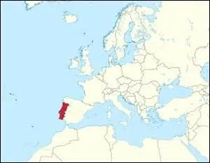 Ce pays est à l'ouest de L'Europe. Comment s'appelle-t-il ?