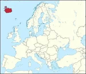 Ce pays se trouve le plus au nord de l'Europe. Comment s'appelle-t-il ?