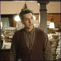 Comment se nomme le frère de Monk ?