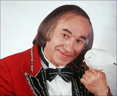 Garcimore, magicien espagnol ayant fait de la télé en France. Avec quelle speakerine a-t-il eu un fou rire lors de l'émission " Le kaléidoscope" ?