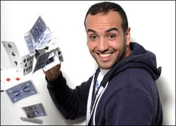 Quel est le prénom de ce magicien, connu pour ses chroniques dans " Le grand journal de Canal +" ?