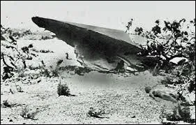 Il n'est toujours pas prouvé que des extra-terrestres ont visité la terre, ou même qu'ils existent, pourtant nombreux sont ceux qui disent avoir aperçu des OVNI, l'un d'eux s'est même écrasé dans une petite ville du Nouveau-Mexique en 1947 ! C'était à :