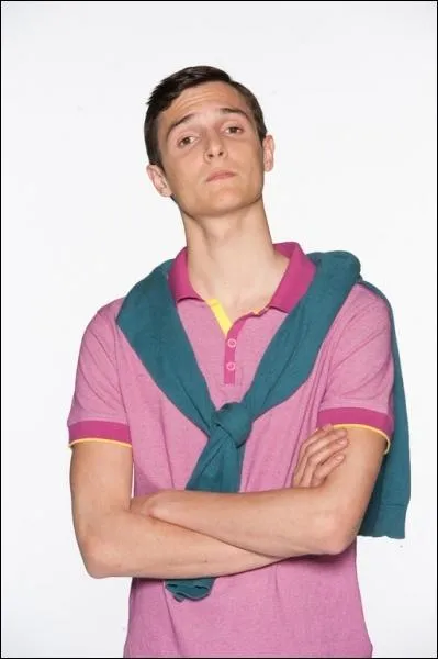 Qui est ce jeune homme ?