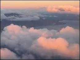 Quel adjectif est associé au mot « rêve » ?