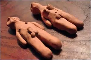 Quel nom porte la figurine utilisée pour pratiquer les envoûtements ?