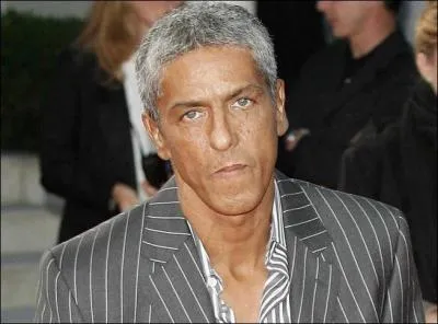 La voix française de la tortue de la question N°7 est celle de...