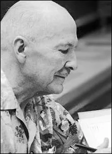 Combien de romans trouve-t-on dans la saga à laquelle appartient l'ouvrage « Pommiers dans le ciel » ?