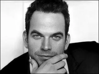 Garou. Compl&eacute;tez les paroles de cette chanson : " Celui qui n'a jamais &eacute;t&eacute; seul, au moins une fois dans sa vie...