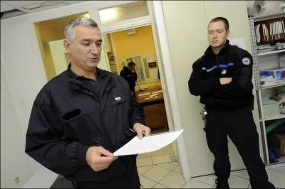 Quelle est la profession de ces messieurs ? Ce sont des 