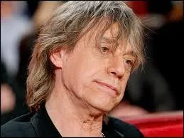 Quel est le prénom de ce chanteur ?