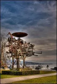 Euréka est une des uvres importantes de Jean Tinguely. Elle fut achevée lors l'Exposition nationale suisse de...