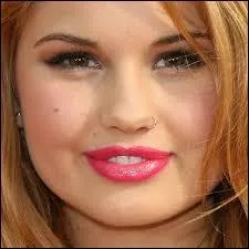 Quelles sont les professions de Debby ?