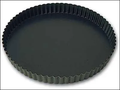 Puis abaisser la p&acirc;te dans ...