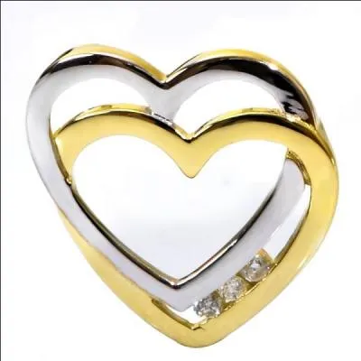 Dans le roman, Bones a une relation avec Andrew Ryan.