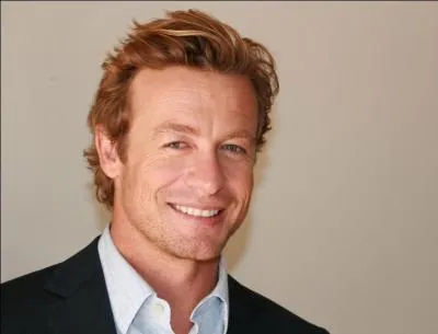 En quelle année Simon Baker est-il né ?