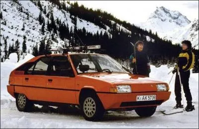 Voici une voiture Citroën, celle-ci se nomme :