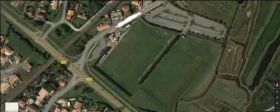 Ce terrain, c'est ...