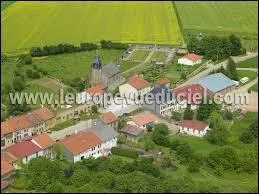 Village lorrain, dans le Pays de Briey, Joppécourt se situe dans le département ...