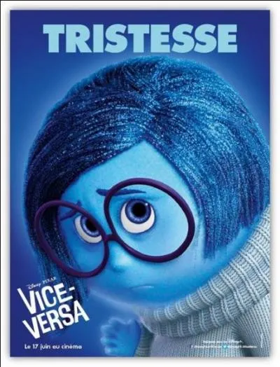 Comment s'appelle cette jeune fille bleue ?