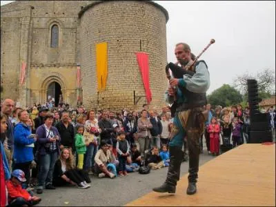 Château-Larcher organise ce week-end la 13e édition de sa foire médiévale. Quel nouveau personnage y rencontrera-t-on ?