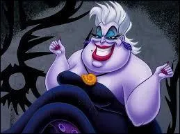 - La question n'est pas là ! Personnellement, je songe à amener une jolie sirène près de la surface. Elle séduira Clara qui me suppliera de vivre sous l'eau. Comme pour Ariel, elle pourra réaliser son rêve, mais elle n'aura pas...