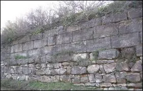 Qui aurait bâti le Mur d'Anastase ?