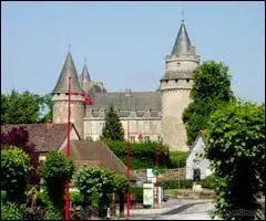 Nous nous trouvons à Coussac-Bonneval, commune limousine située dans le département ...