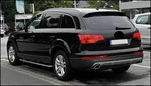 Devinez d'abord la marque de la voiture puis le modèle.