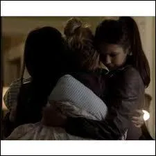 Caroline, Bonnie et Elena sont :