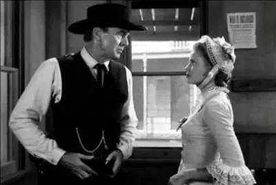 Le train sifflera trois fois est un western de :