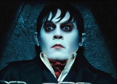 Qui a réalisé "Dark Shadows", avec Johnny Deep en vampire du XXVIIe siècle, réveillé au XXIe siècle.