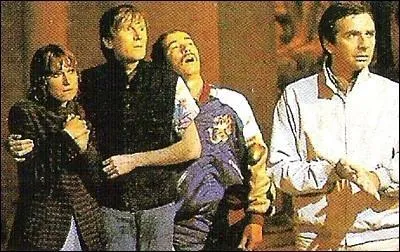 Trouvez le nom de ce groupe de comiques et donnez- moi, s'il vous palit le titre de ce film ?