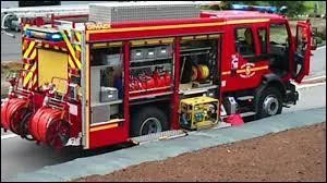 Quel véhicule possède une échelle ?