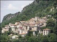Peuplé de 93 habitants, le village Maralpin de Conségudes se situe en région ...