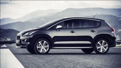 Quelle est la marque de cette voiture ?