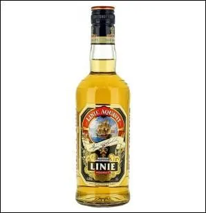 À partir de quel végétal l'alcool traditionnel norvégien appelé "aquavit" est-il fabriqué ?