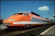 Qui a inauguré le 1er TGV ?