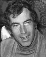 Elle voua un grand amour à un réalisateur français qu'elle épousa. En 1952, sa popularité s'exprima avec un film mythique dont le titre évoque la création. Elle fut la star du Festival de Cannes cette année-là. Il s'agit de 