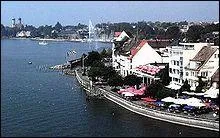 Capitale de l'arrondissement du lac de Constance, doit son nom &agrave; un souverain du Wurtemberg