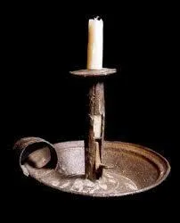 Complétez ces paroles extraites de la chanson "Au clair de la lune" : "Ma chandelle est morte, ...