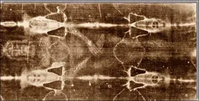 Où est exposé le "linceul" censé avoir enveloppé le corps de Jésus-Christ ?