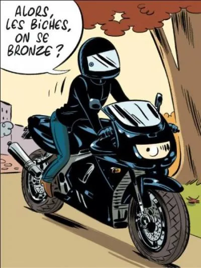 Dans le tome 1, de qui Jenny et Vicky sont-elles amoureuses ?